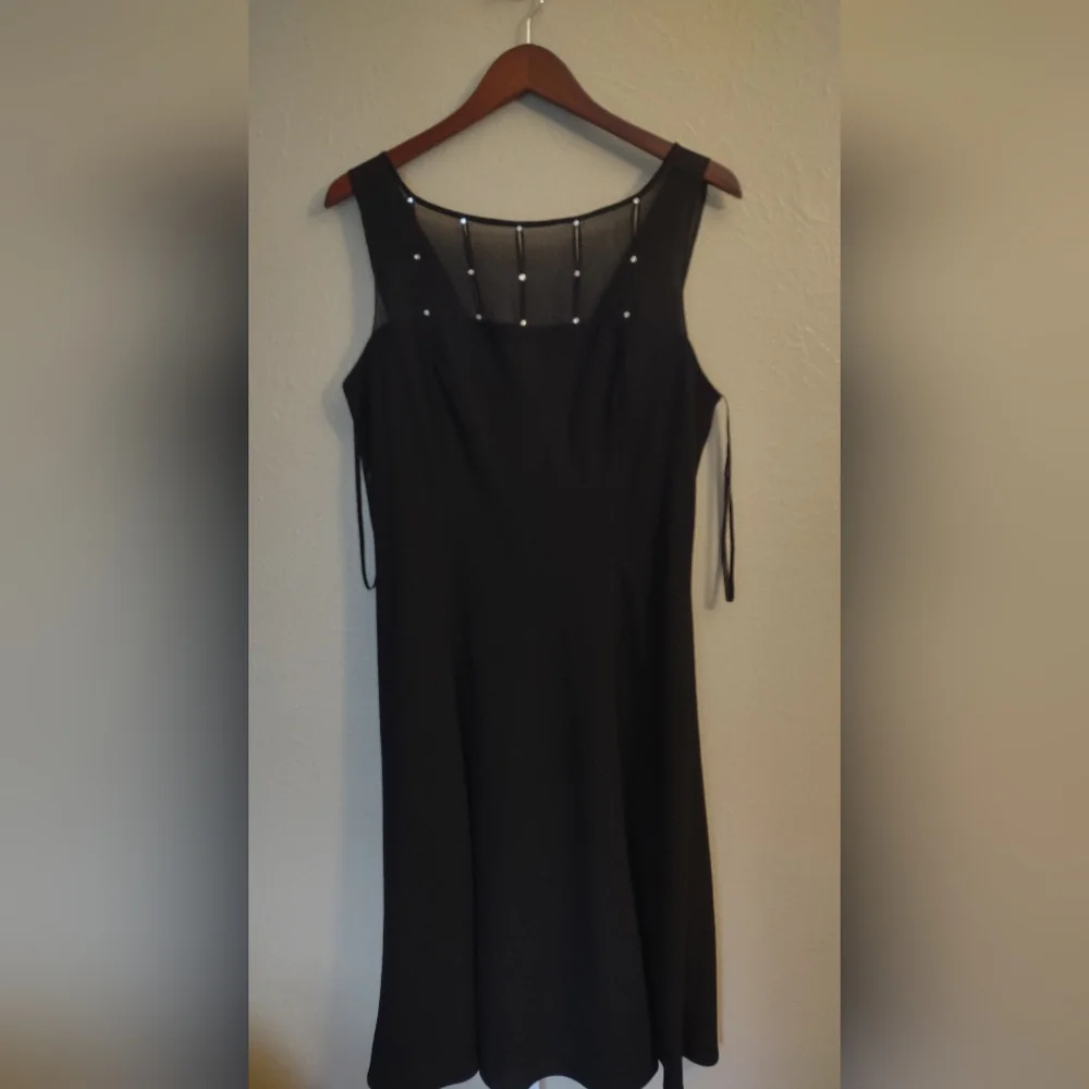 Evan-Picone Black Rhinestone Embellished Drape Back Dress Size 16 - Picture 8 of 16